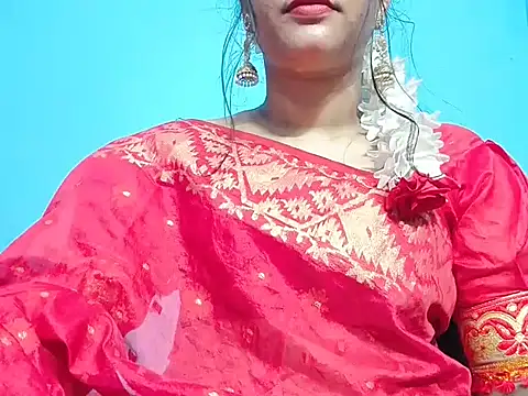 Snapshot of Adhiti_1 chatting on 07.04.26 Adhiti 1 online show from 07.04.26