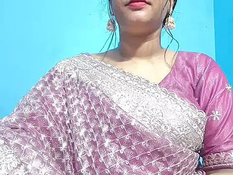 Snapshot of Adhiti_1 chatting on 07.12.26 Adhiti 1 online show from 07.12.26