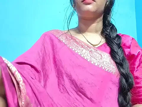 Snapshot of Adhiti_1 chatting on 07.14.26 Adhiti 1 online show from 07.14.26