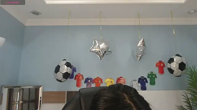 Snapshot of salome_veles chatting on 07.15.26 salome veles online show from 07.15.26