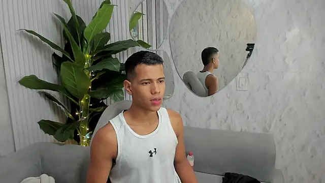 Noah sexhotty online show from 07.04.26
