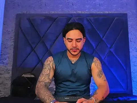 DanteDonovan  online show from 07.21.26