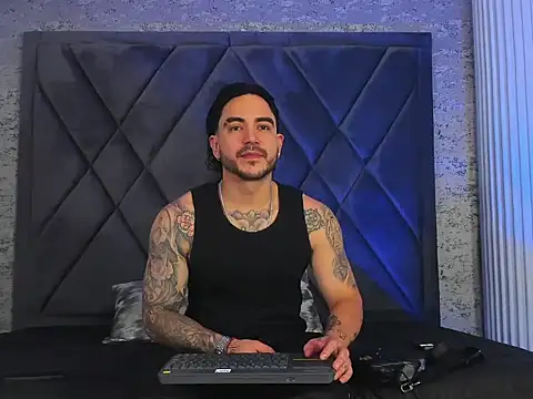 DanteDonovan  online show from 07.24.26