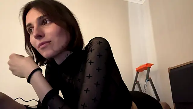 Snapshot of VivianGlow chatting on 07.03.26 VivianGlow online show from 07.03.26