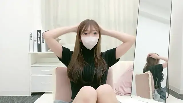 miuchan v online show from 07.08.26
