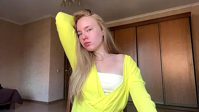 Snapshot of AmeliaOakheart chatting on 07.08.26 AmeliaOakheart online show from 07.08.26