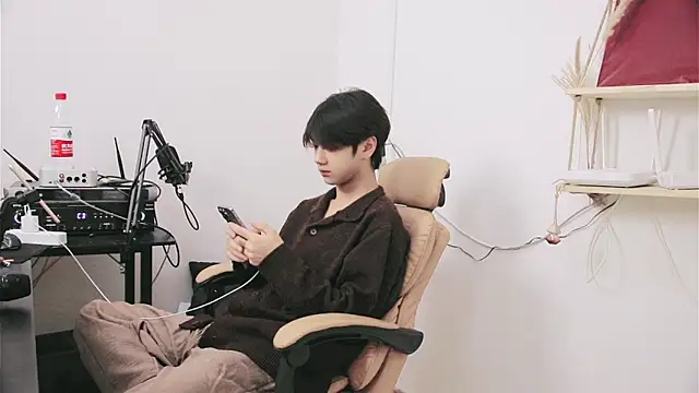 VIP-77 online show from 06.29.26