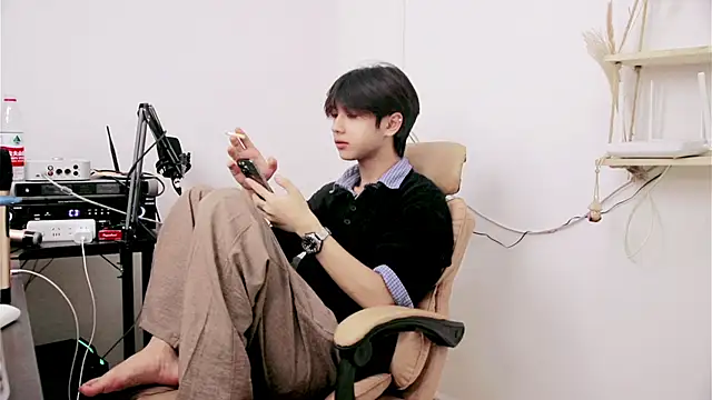 VIP-77 online show from 07.05.26
