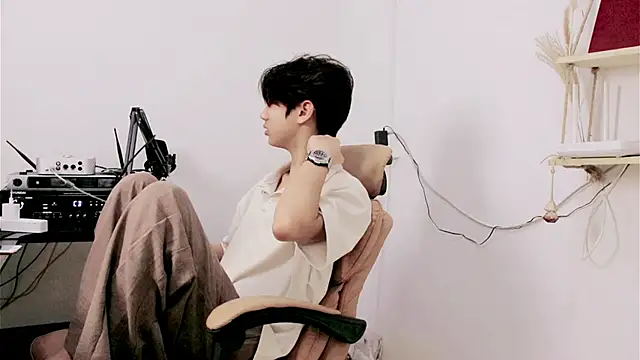 VIP-77 online show from 07.16.26