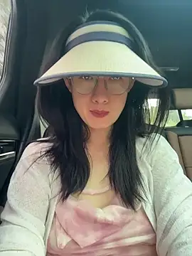 weiwei103 online show from 07.14.26