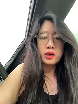 weiwei103 online show from 07.20.26