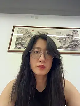 weiwei103 online show from 07.25.26