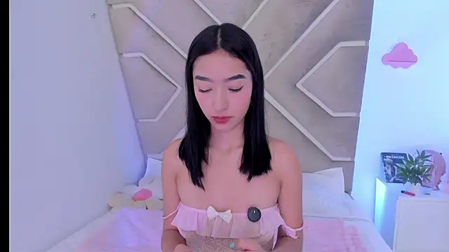 annelisee  online show from 06.26.26