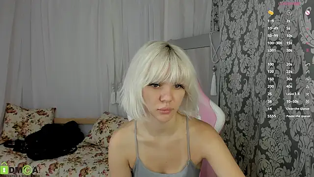 Monro Doll online show from 07.10.26