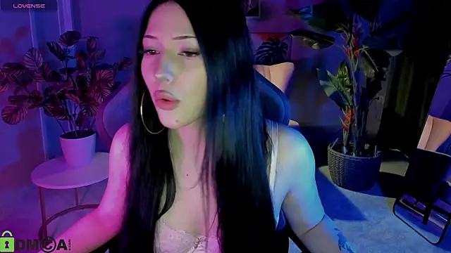 Snapshot of DianaRayyy chatting on 07.30.26 DianaRayyy online show from 07.30.26