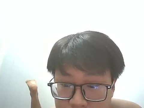 Snapshot of Zeusexxxx chatting on 06.25.26 Zeusexxxx online show from 06.25.26