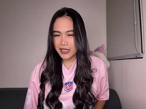 CozyMiaa online show from 07.07.26
