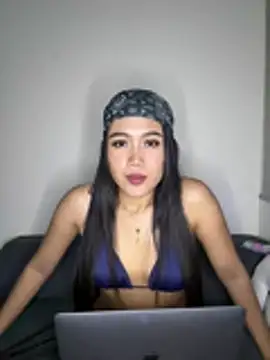 CozyMiaa online show from 07.20.26