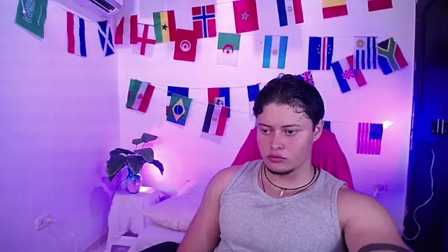 Snapshot of fucking_bear_ chatting on 07.05.26 fucking bear online show from 07.05.26