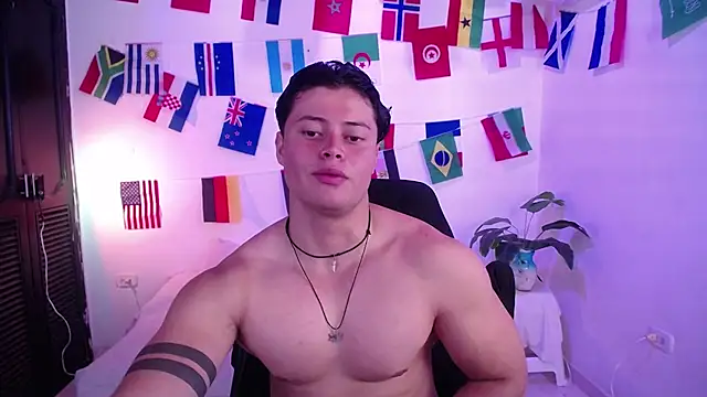 Snapshot of fucking_bear_ chatting on 07.25.26 fucking bear online show from 07.25.26