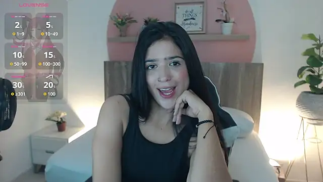 Snapshot of lucia_henao_ chatting on 07.03.26 lucia henao online show from 07.03.26