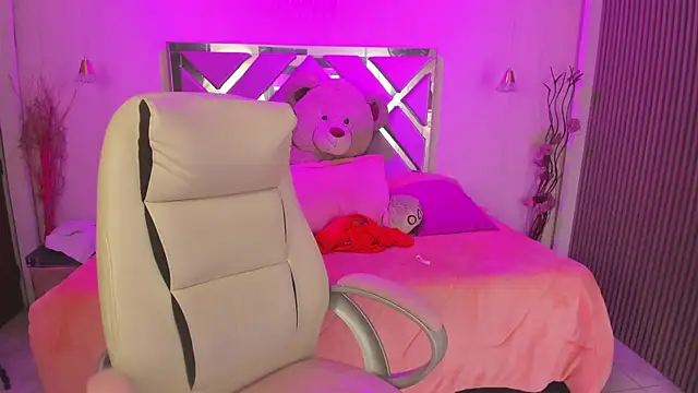 Baddest Kat  online show from 07.08.26