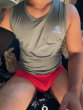 indian Hunk online show from 07.15.26