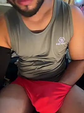 indian Hunk online show from 07.19.26