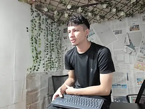 DANIEL Hot777 online show from 07.17.26