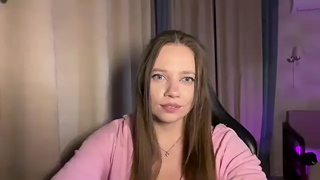 Snapshot of aneutta chatting on 06.26.26 aneutta online show from 06.26.26