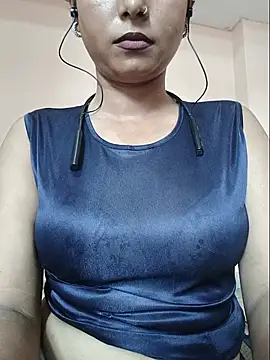 Snapshot of Mansi_Shrma chatting on 06.26.26 Mansi Shrma online show from 06.26.26