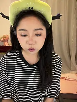 Snapshot of oooooBaby129 chatting on 06.28.26 oooooBaby129 online show from 06.28.26
