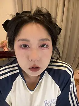 Snapshot of oooooBaby129 chatting on 07.27.26 oooooBaby129 online show from 07.27.26