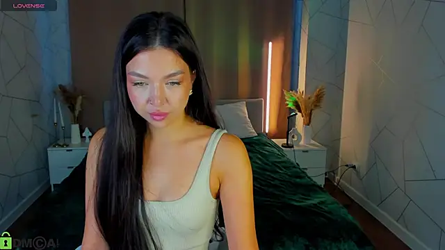 Megan Fosterr online show from 07.14.26