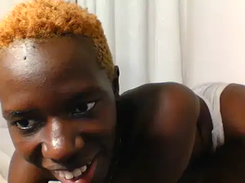Goldy petite online show from 07.20.26