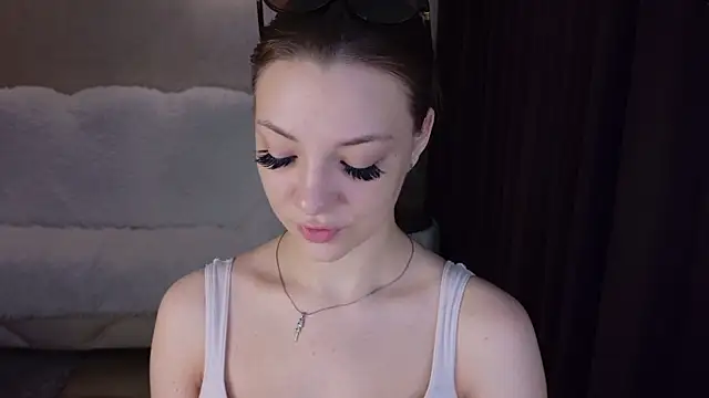 Snapshot of Amanda_Grasy chatting on 07.13.26 Amanda Grasy online show from 07.13.26