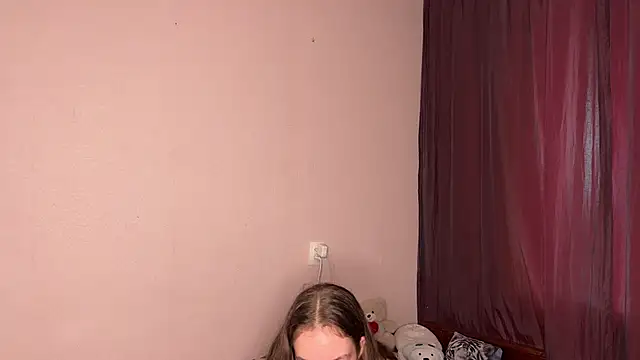 RoxyVivid online show from 07.02.26