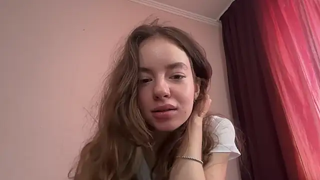 RoxyVivid online show from 07.16.26