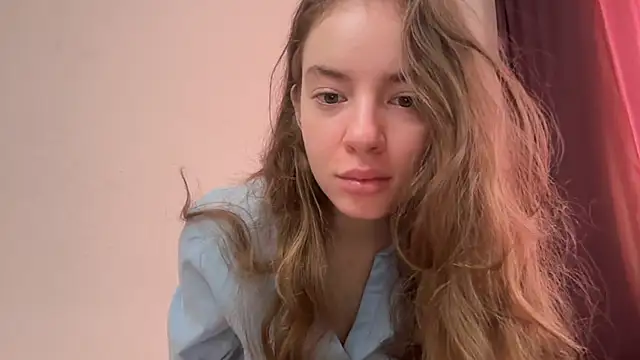 RoxyVivid online show from 07.24.26