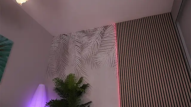 RaveBunny  online show from 07.25.26