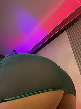 Sara Rousex online show from 07.24.26