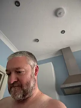 Snapshot of BritishRugbyDaddy chatting on 07.28.26 BritishRugbyDaddy online show from 07.28.26