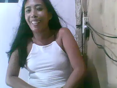 Snapshot of PinayGirl_28 chatting on 06.27.26 PinayGirl 28 online show from 06.27.26