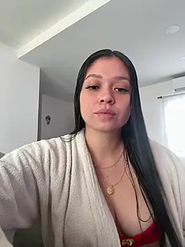 Snapshot of Sarah_miaa chatting on 07.22.26 Sarah miaa online show from 07.22.26