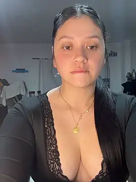 Snapshot of Sarah_miaa chatting on 07.26.26 Sarah miaa online show from 07.26.26