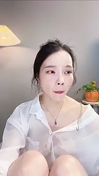 Snapshot of xiaojiujiu0013 chatting on 07.25.26 xiaojiujiu0013 online show from 07.25.26