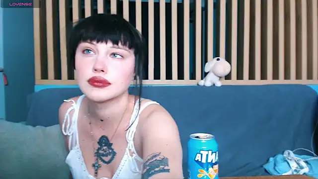 Snapshot of pizdadrozda chatting on 07.19.26 pizdadrozda online show from 07.19.26