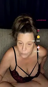 London-MollyXX online show from 07.28.26