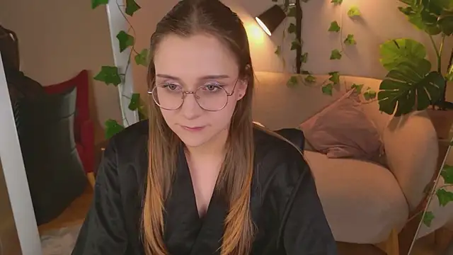HollyWheeler online show from 07.02.26