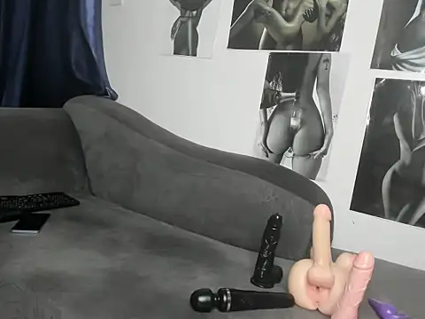 tinydolll online show from 07.23.26
